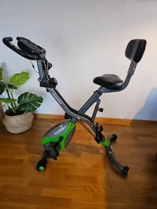 Bicicleta statica pieghevole Skandika, sella larga