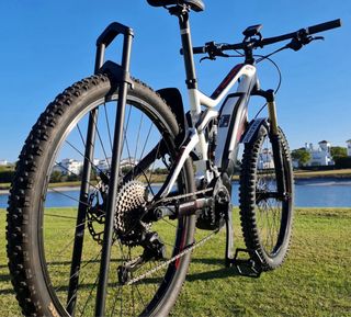 E-MTB Doble Suspensión