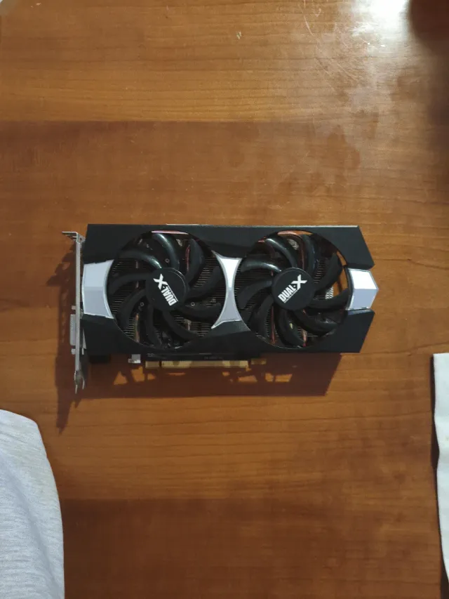 Sapphire Dual X R9 270X 2GB Tarjeta Gráfica