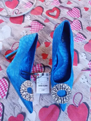 Scarpe Zara donna con tacco e strass