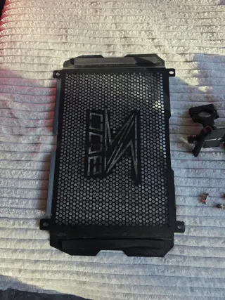 Colin y cubre radiador Z900 Kawasaki