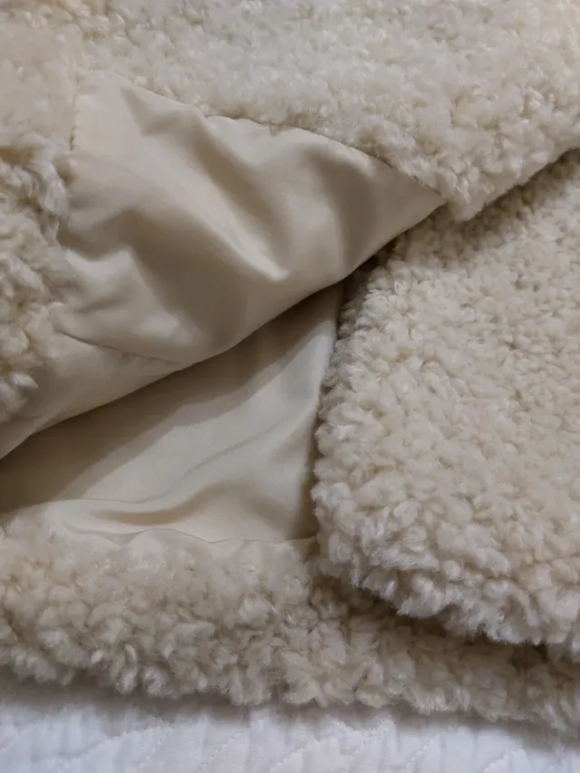 Abrigo pelo Zara beige