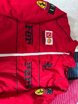 Chaqueta Ferrari Talla L Roja