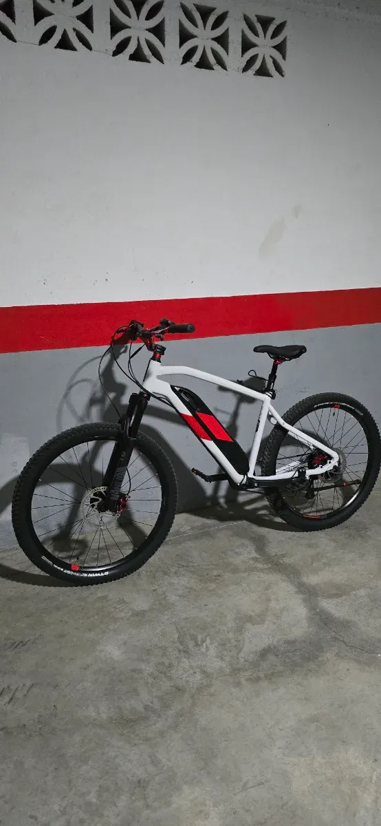 Rockrider E-ST100 Bicicleta Eléctrica
