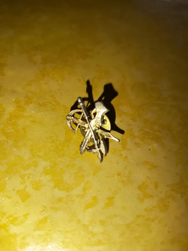 Lotto di 3 spille della Legione Spagnola - Emblemi.