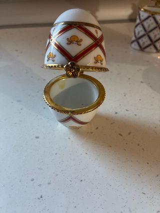 Scatoline di porcellana decorate