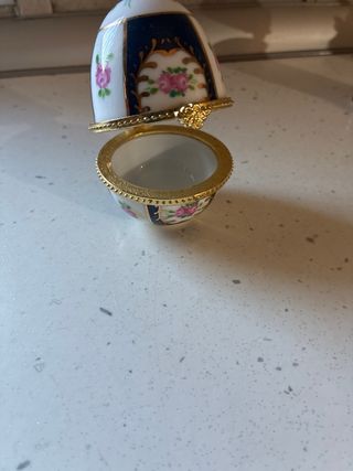 Scatoline di porcellana decorate