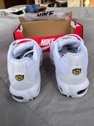 Zapatillas Nike Air Max Tn Blancas y Negro