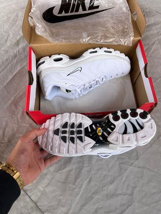 Zapatillas Nike Air Max Tn Blancas y Negro