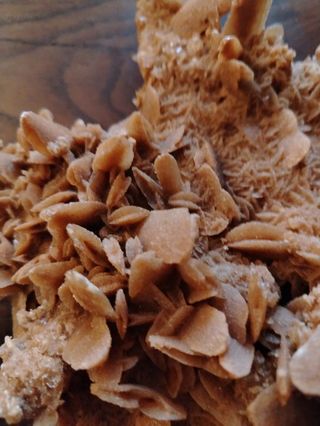 Rosa del deserto pietra naturale