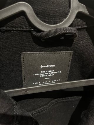 Chaqueta tejana negra Stradivarius