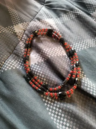 Collana/bracciale perline nere e rosse