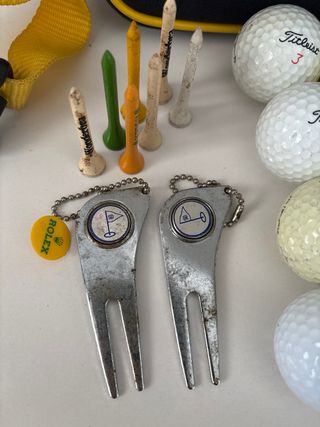 Bolsa Golf con 12 Bolas, Picas y Marcador