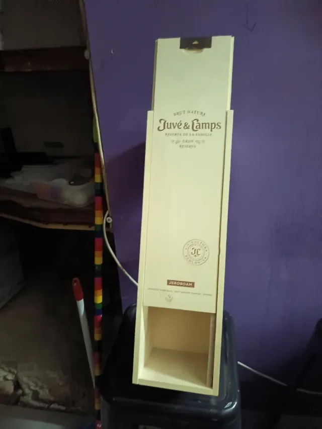 Scatola in legno Juvé & Camps Jeroboam