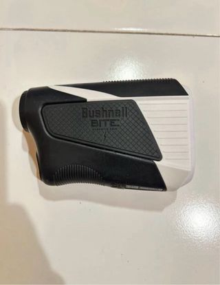 Telémetro Bushnell Tour v5 Shift