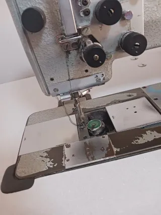 Máquina de coser Dürkopp Adler industrial