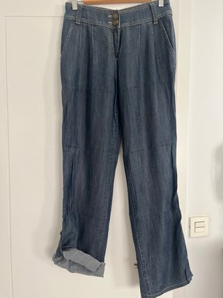 Vaqueros de pinzas azules