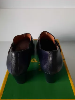 Zapatos de piel Maria Jaen Talla 37