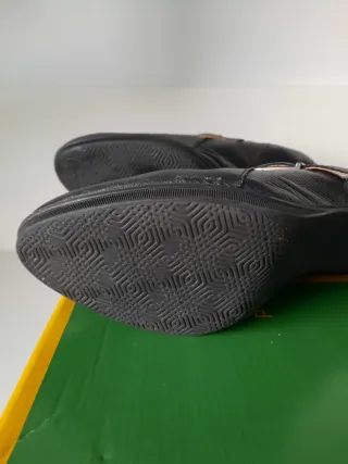 Zapatos de piel Maria Jaen Talla 37