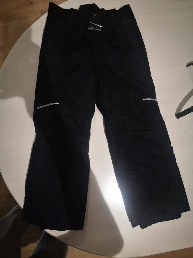 Pantalón esquí tirantes 4-6 años sin usar