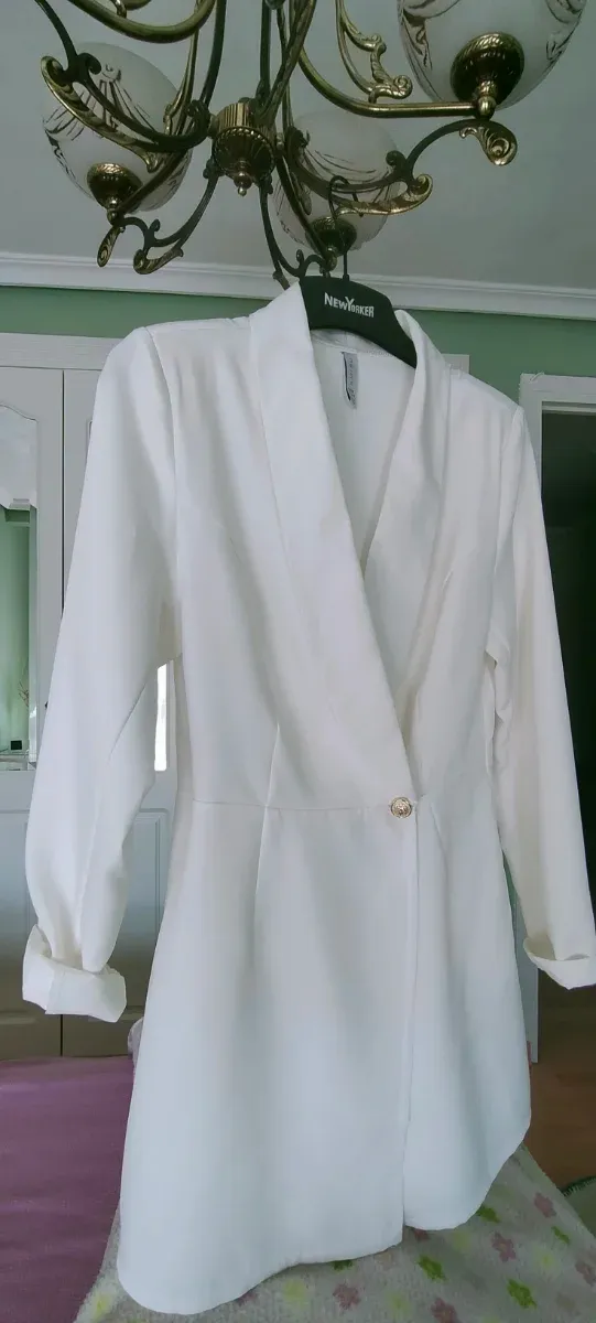 Vestido blanco blazer