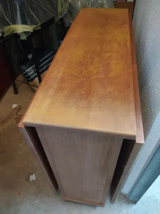 Tavolo da cucina ribaltabile in legno con 4 sedie