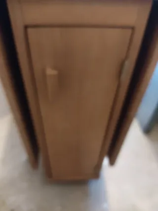 Tavolo da cucina ribaltabile in legno con 4 sedie