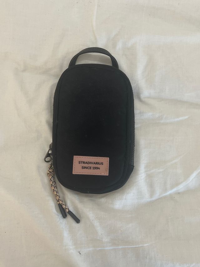 Bolso Stradivarius Negro