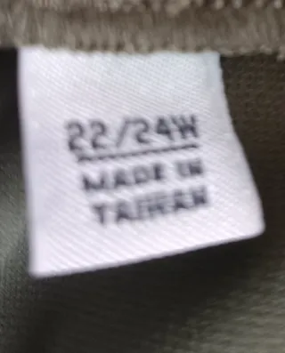 Pantalón ancho verde olivo mujer