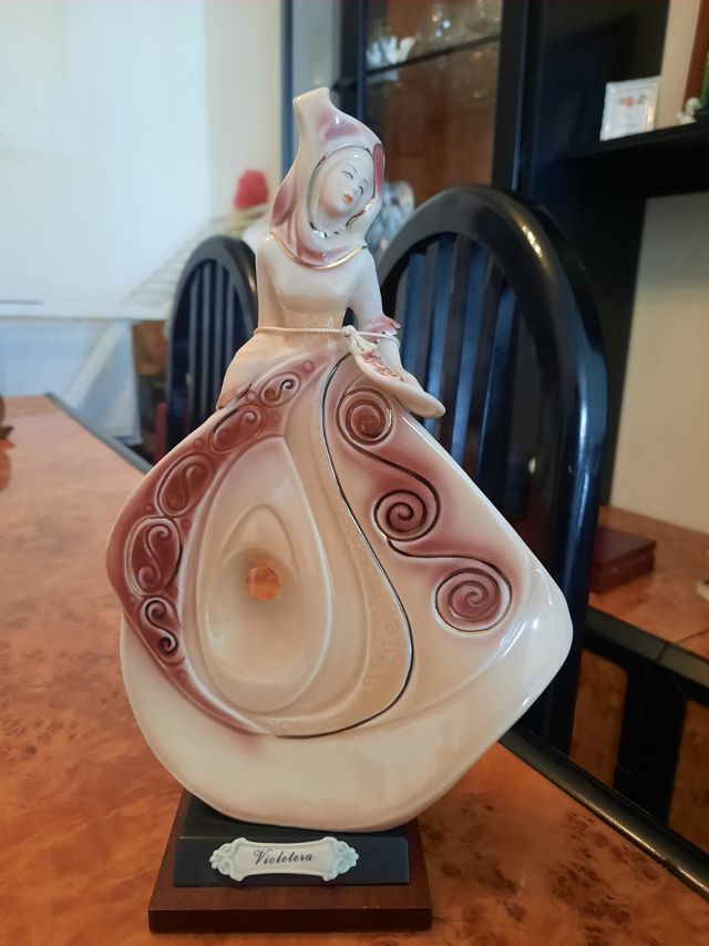 Lote 3 figure decorative in porcellana