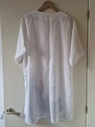 Vestido/Pareo Calvin Klein Oversize Estampado