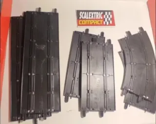 Scalextric Compact Pack 2x2x2