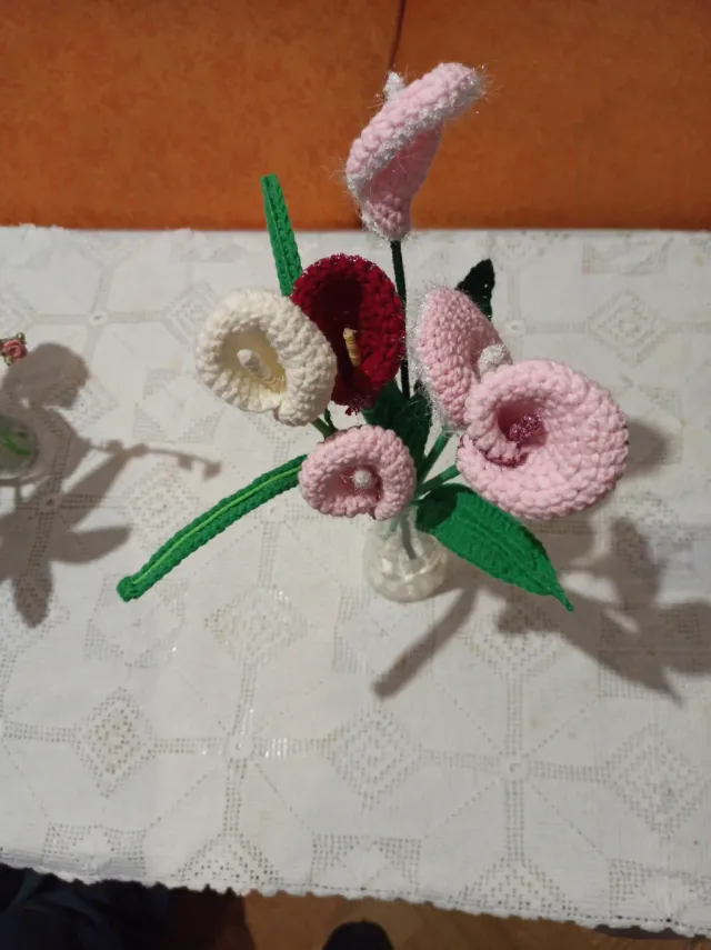 Flores de ganchillo hechas a mano