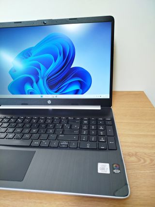 Portátil HP i7