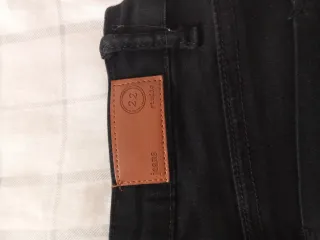 Pantalón vaquero mujer negro