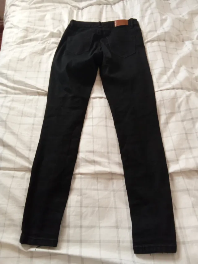 Pantalón vaquero mujer negro