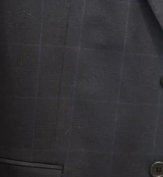 Traje caballero Zara azul marino con cuadrado azul