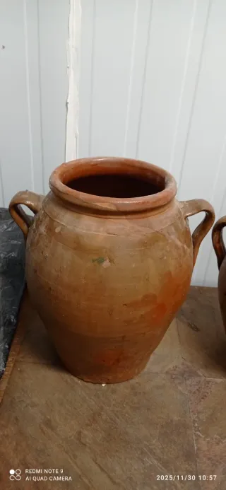 Cántaro y Orza de Barro Antiguos