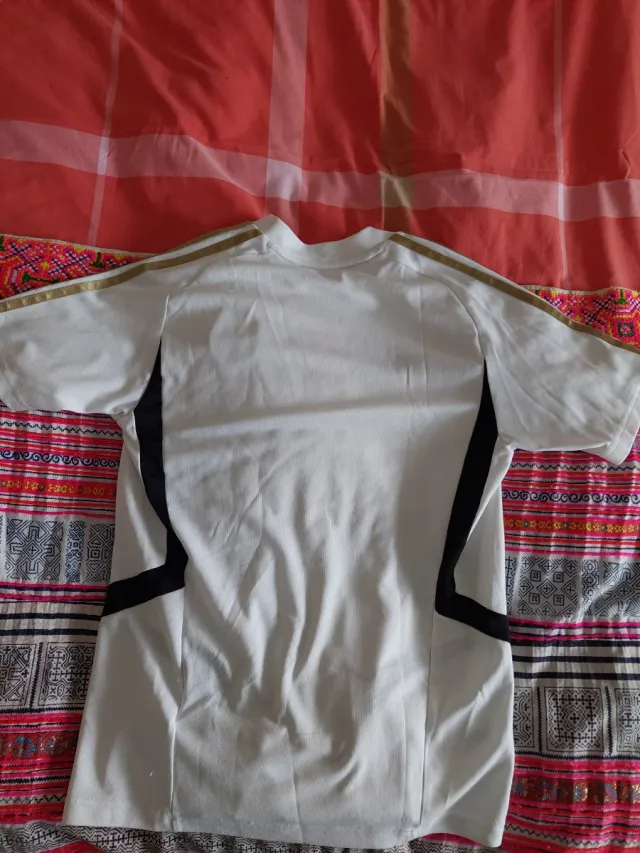 Camiseta Real Madrid Adidas Dorada