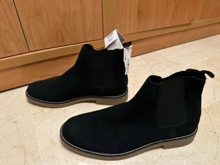 Botines Zara azul marino ante.