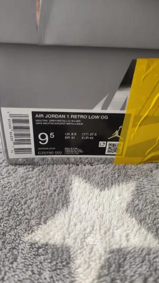 Air Jordan 1 Retro Beige/Plata