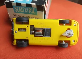 Scalextric Exin Ford GT C-35 Amarillo limón