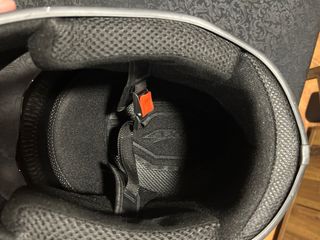 Capacete de moto MT Helmets AXK