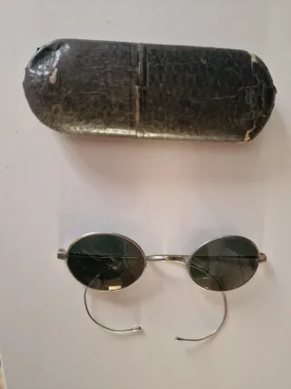 Gafas de sol vintage antiguas