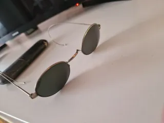 Gafas de sol vintage antiguas