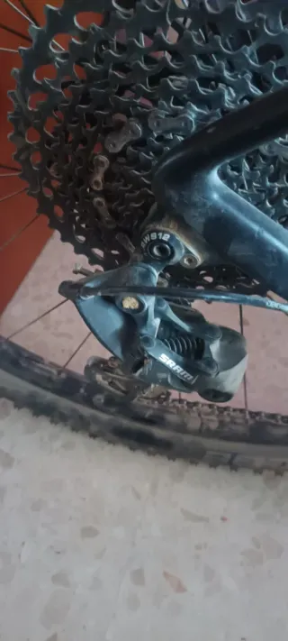 Bicicleta MTB carbono Scott Scale