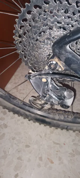 Bicicleta MTB carbono Scott Scale