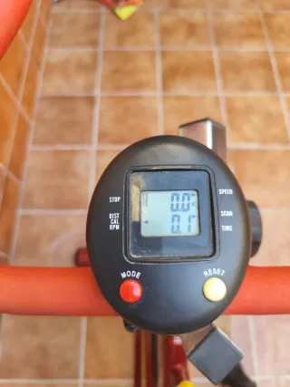 Bicicleta Spinning BH SB2