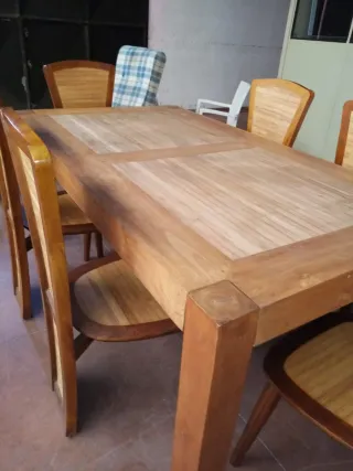 Tavolo in legno massello 6 Sedie