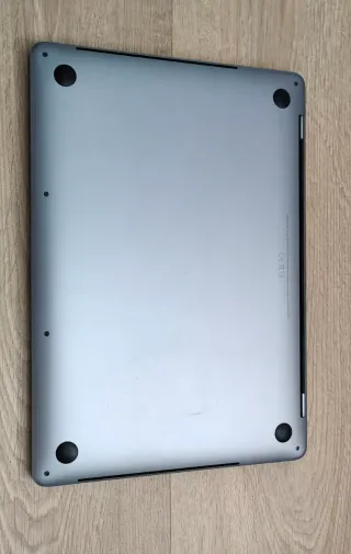 MacBook Pro 2019 16GB 256GB